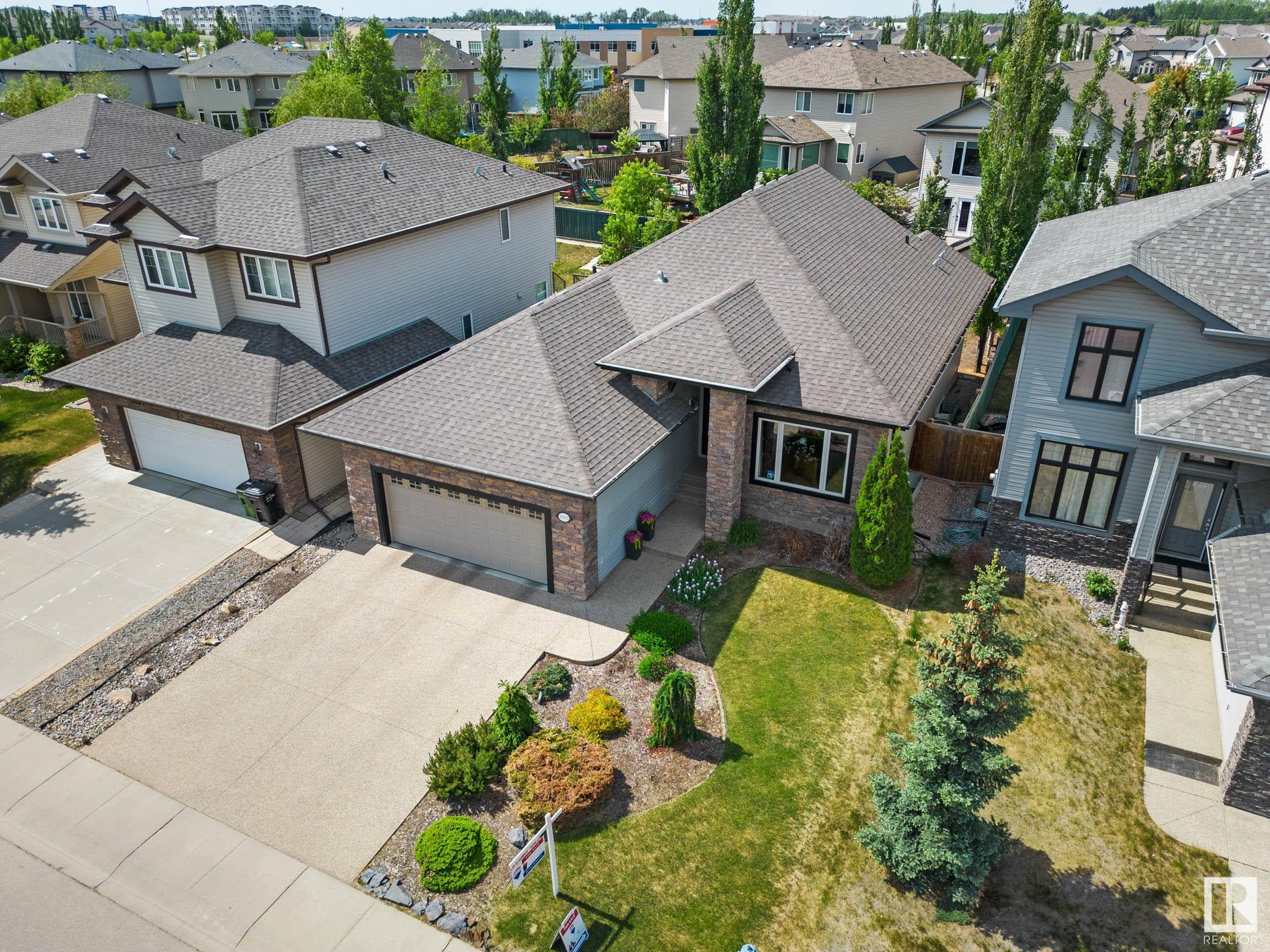 20652 93 Avenue, Edmonton, AB, T5T 4B2