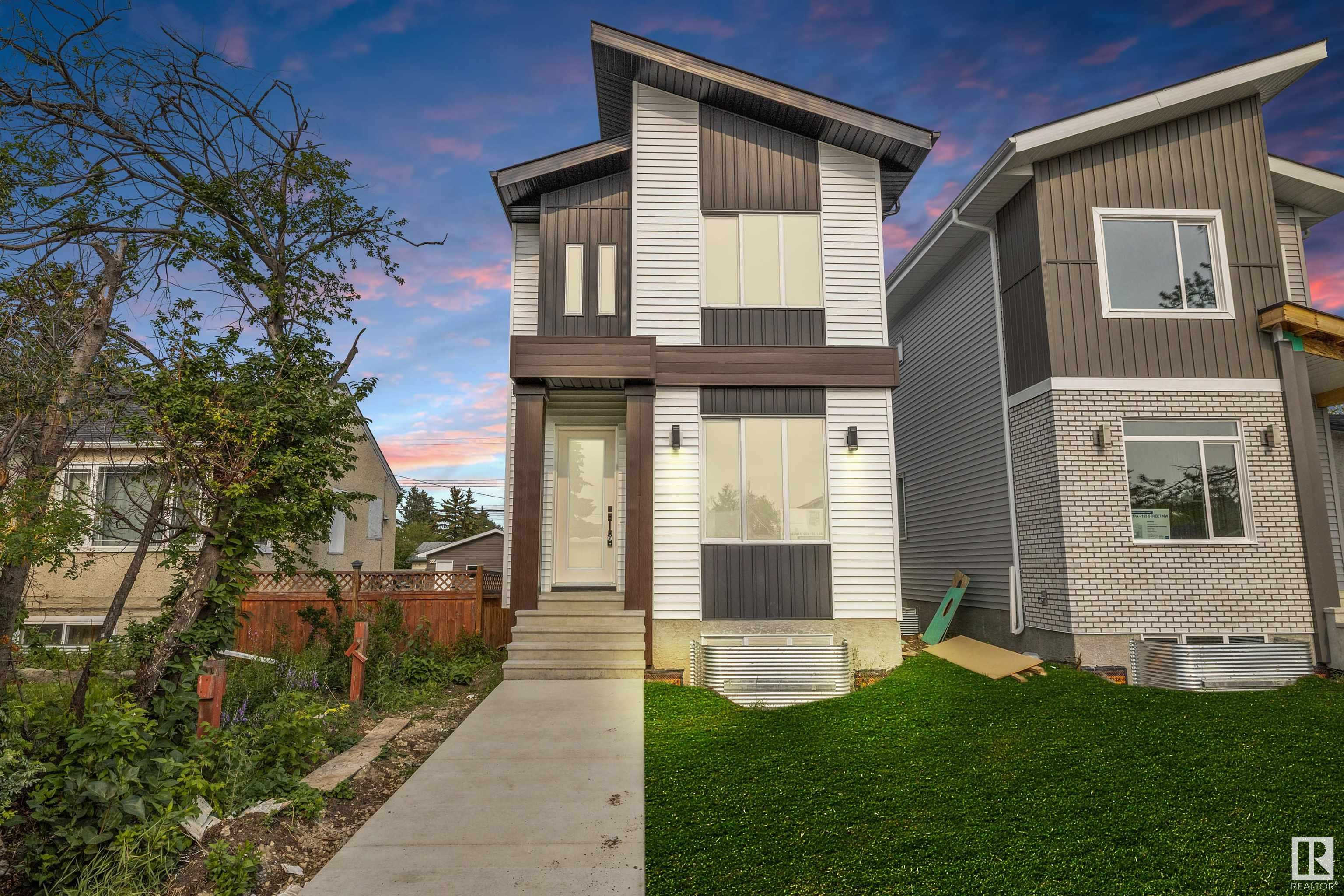 9817B 155 Street, Edmonton, AB, T5P 2L1