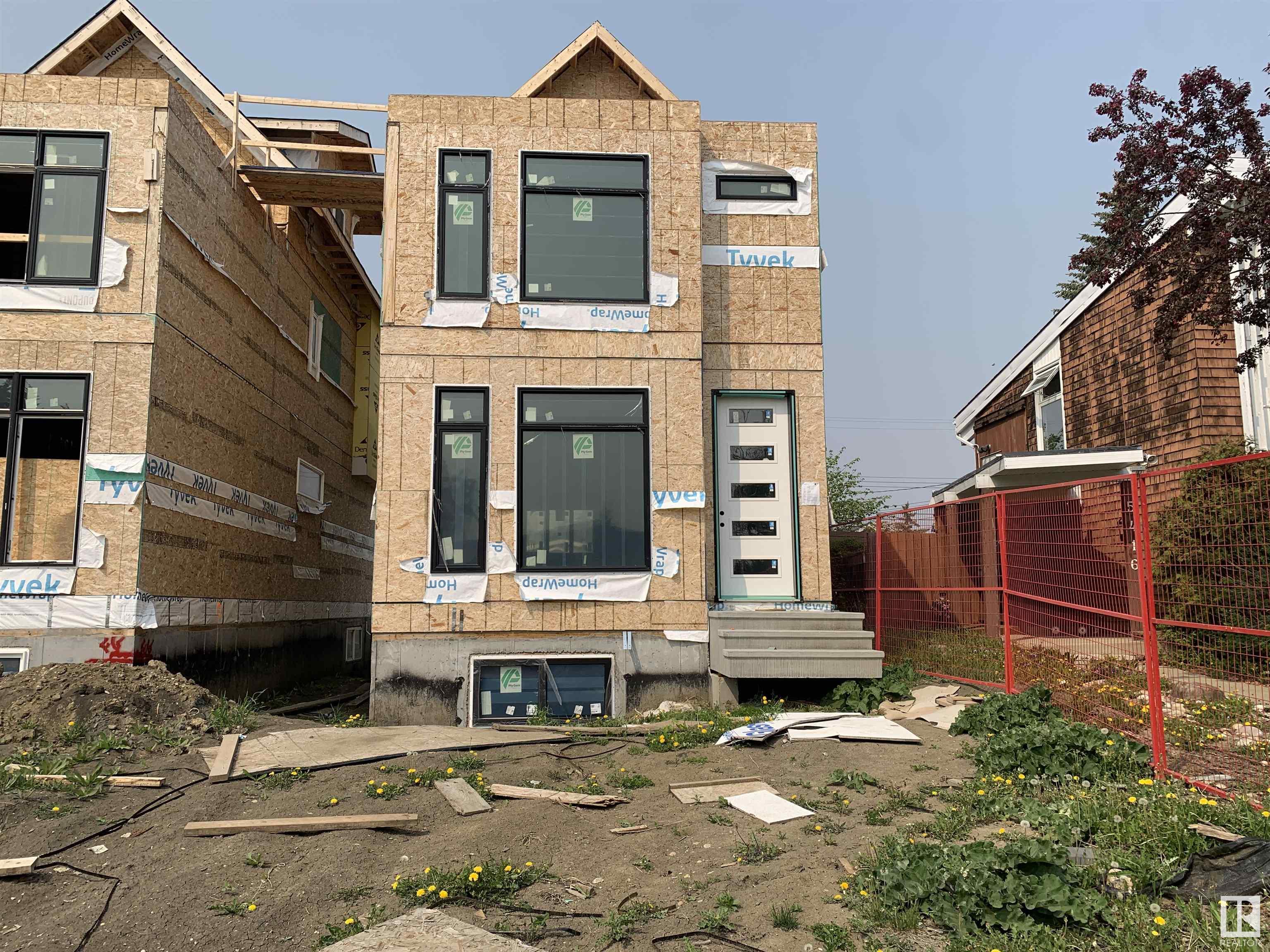 5414 114b Street, Edmonton, AB, T6H 3N6