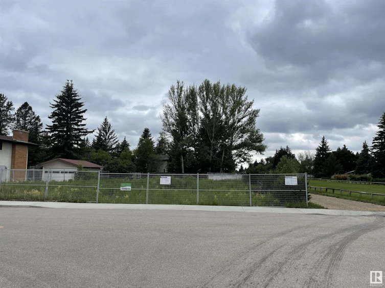 12406 49 Avenue, Edmonton, AB, T6H 0H2