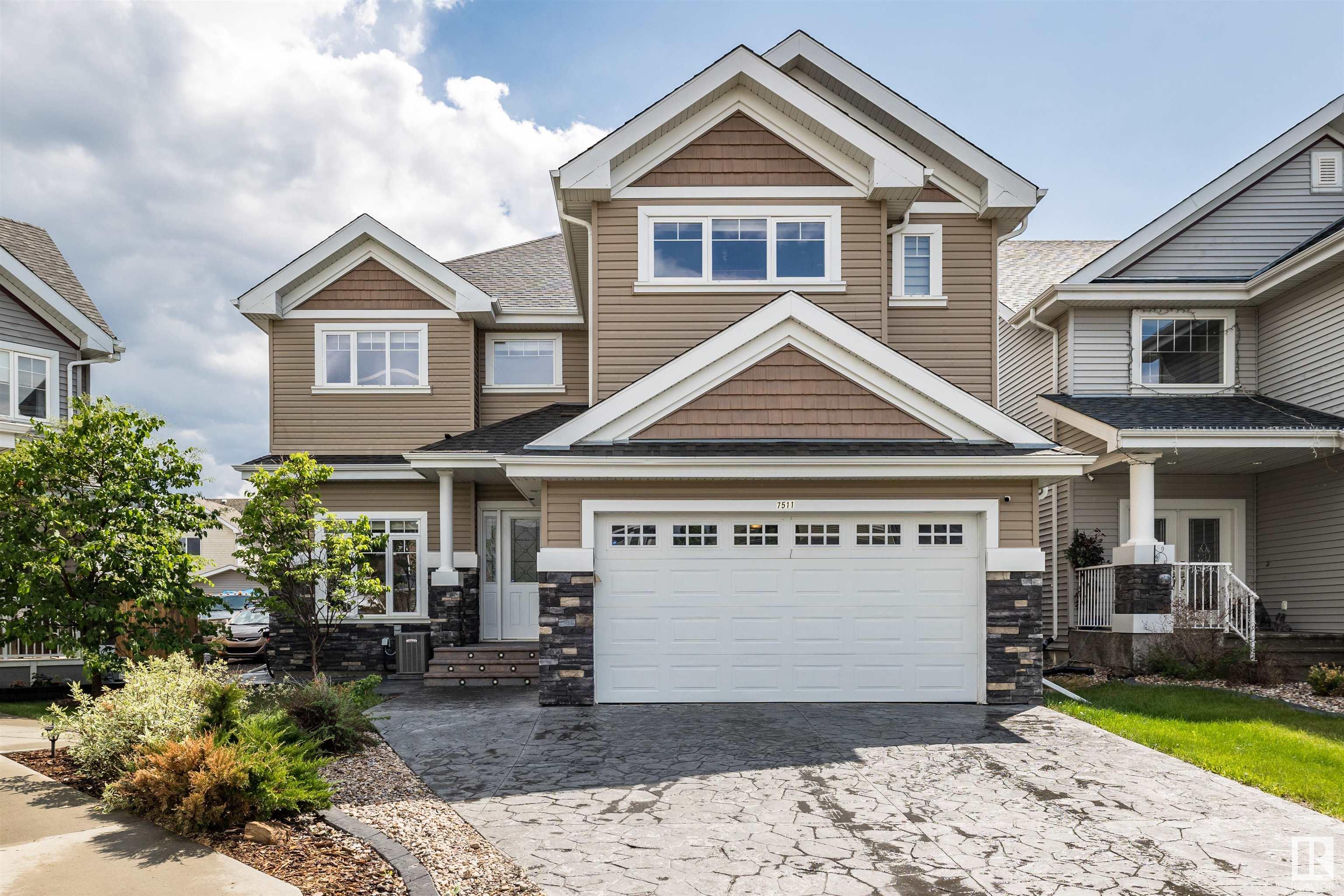 7511 10 Avenue, Edmonton, AB, T6X 0N9