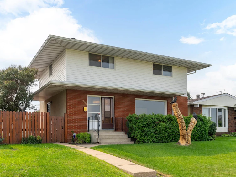 7003 87 Avenue, Edmonton, AB, T6B 0L5
