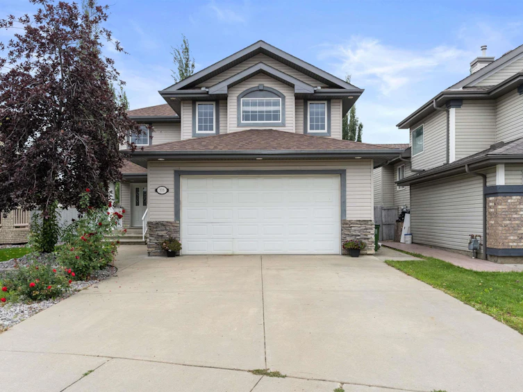 378 Galbraith Close, Edmonton, AB, T5T 6K3