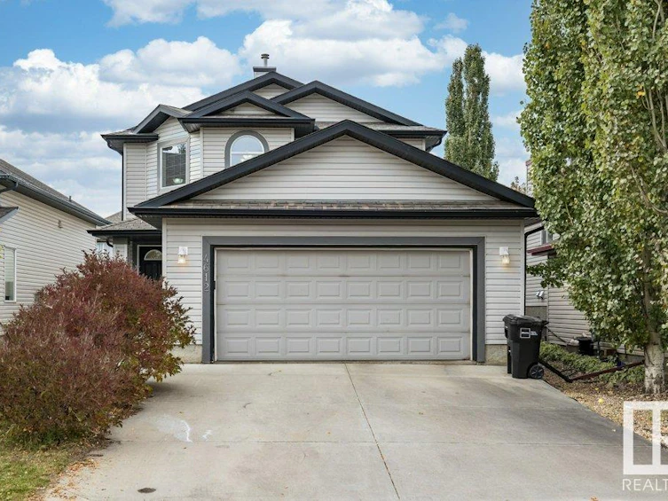 4612 202 Street, Edmonton, AB, T6M 2Y1