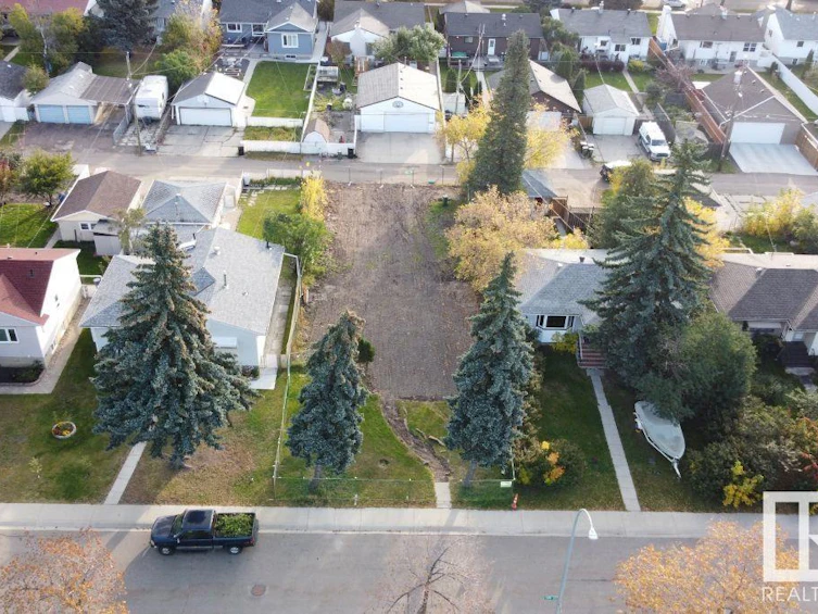 10627 149 Street, Edmonton, AB, T5P 4L9