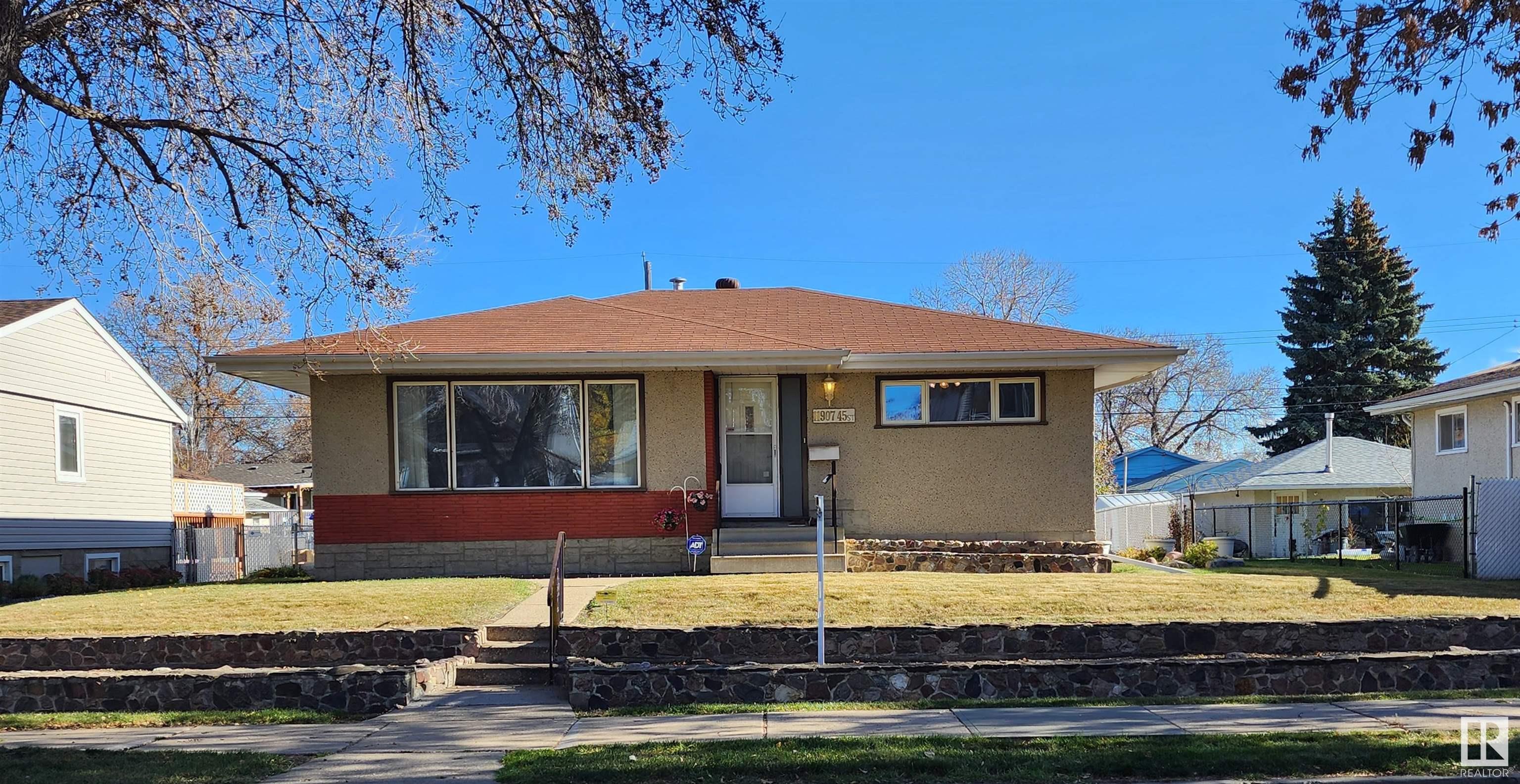 11907 45 Street, Edmonton, AB, T5W 2T5