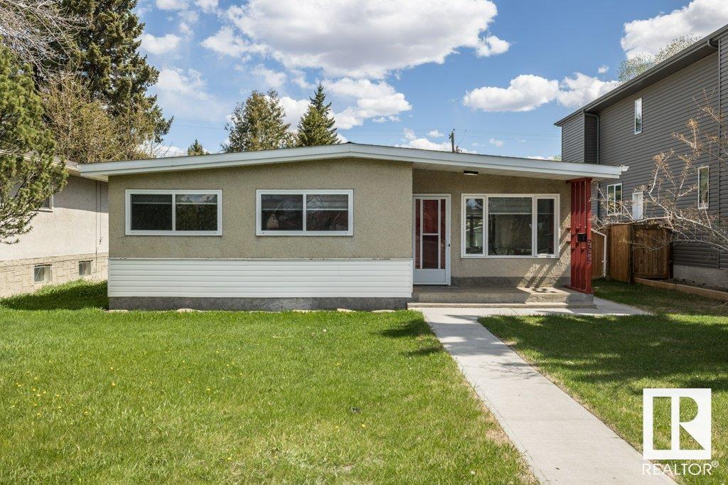 9625 163 Street, Edmonton, AB, T5P 3M9