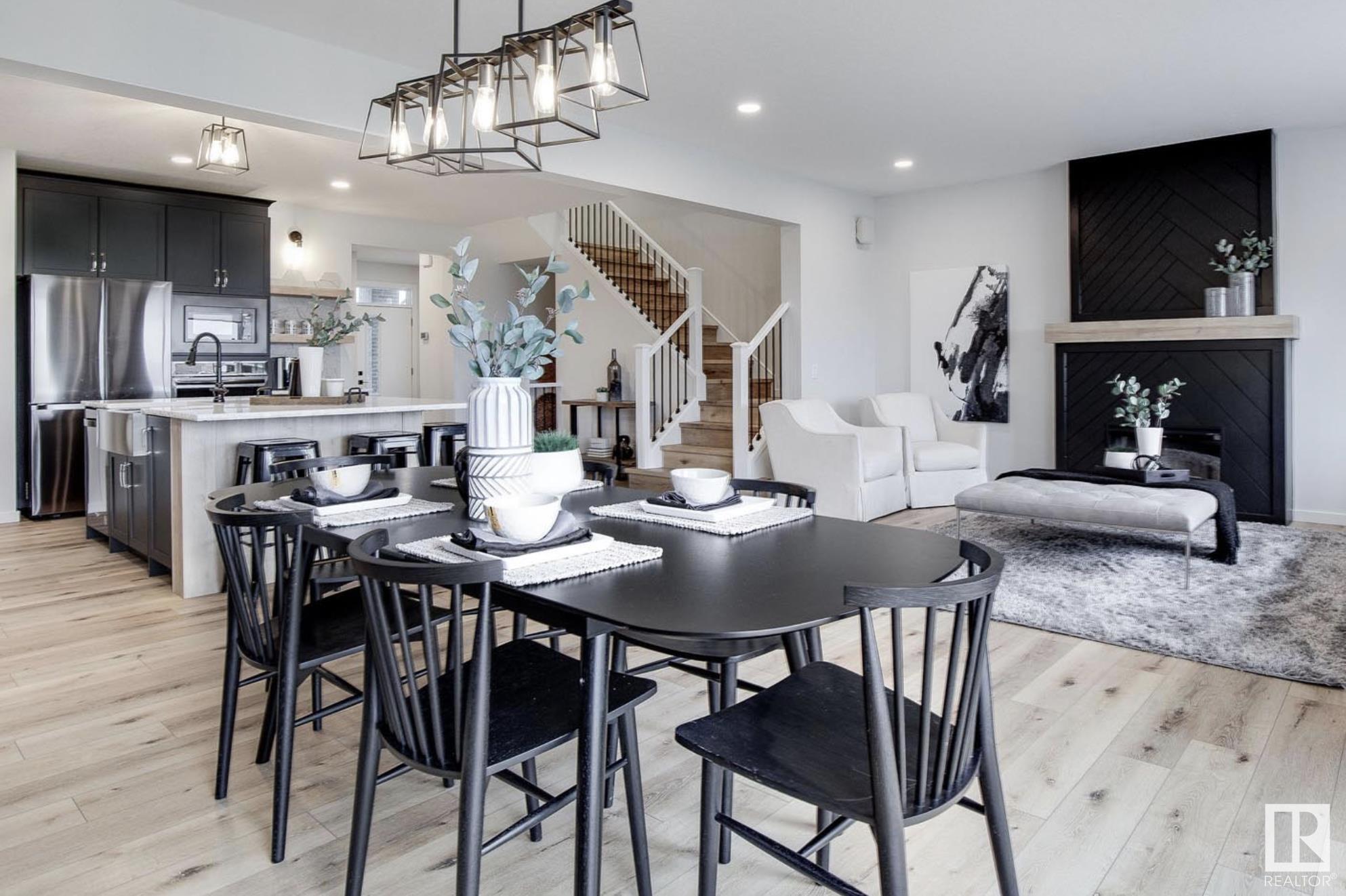 2608 206 Street, Edmonton, AB, T6M 1P2