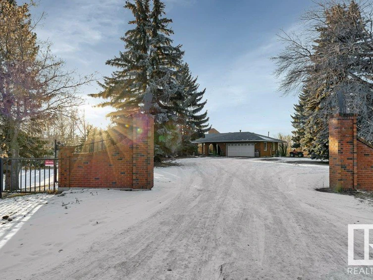 14 Aspen Heights, Rural Strathcona County, AB, T8B 1H8