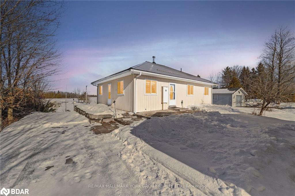 67 Robinson Avenue, Kawartha Lakes, ON, K0M 2B0