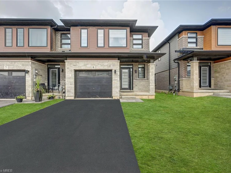 9 June Callwood Way, Brantford, ON, N3T 0T7