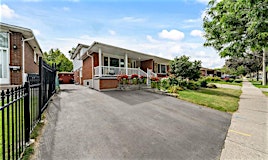 144 Voltarie Crescent, Mississauga, ON, L5A 2A4