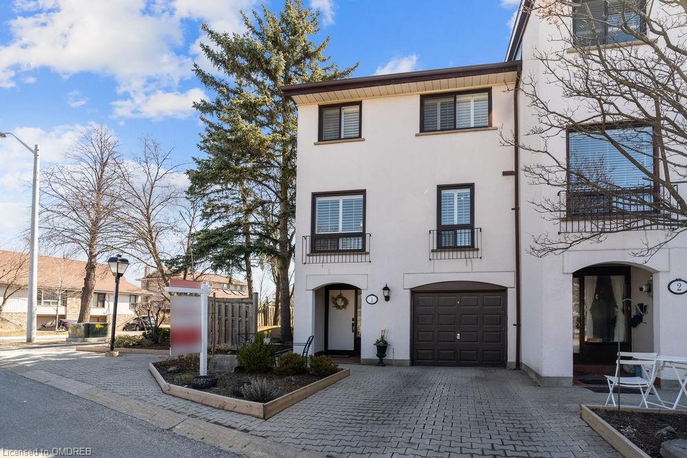 1 - 7077 Estoril Rd  