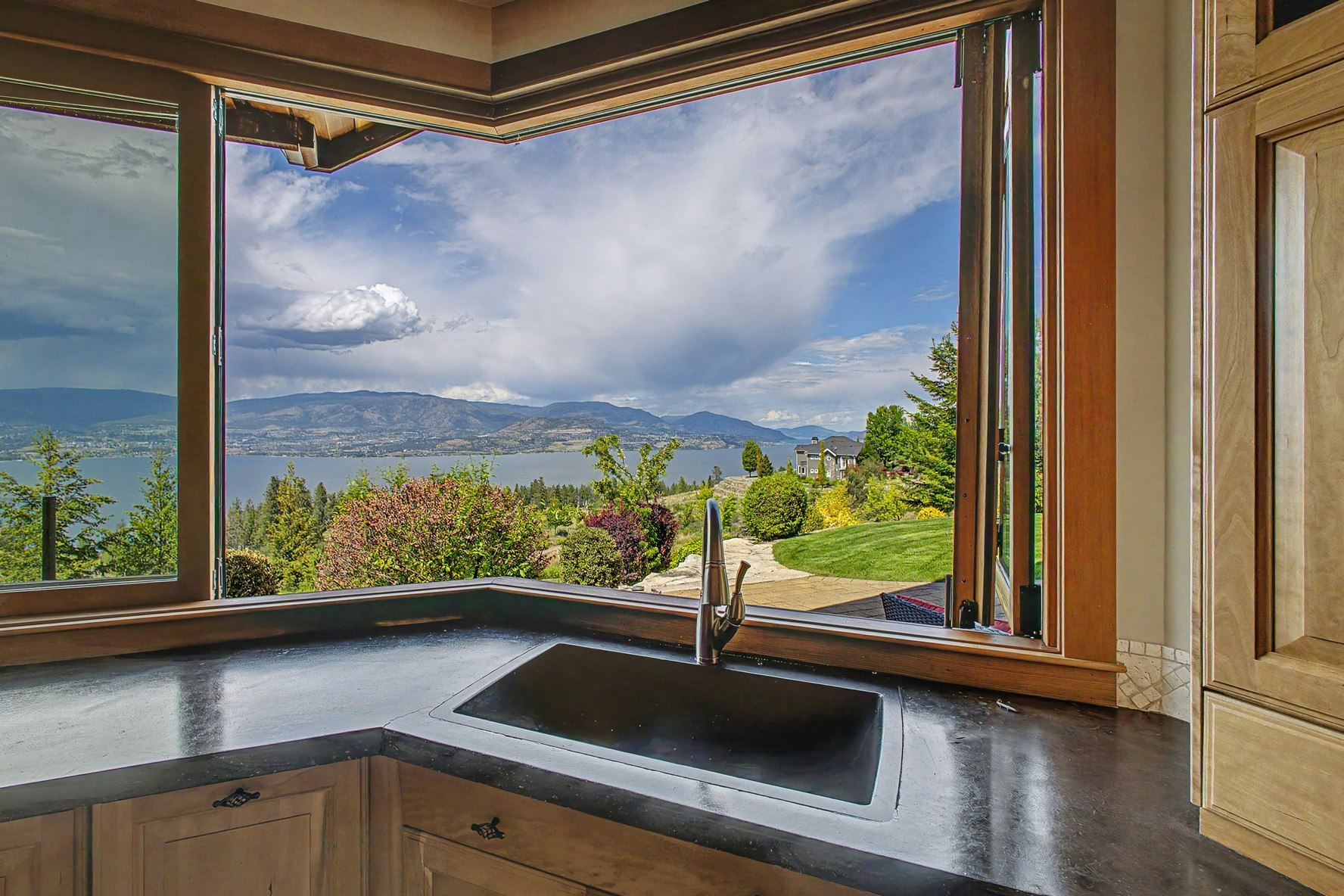 105 Timberline Road, Kelowna, BC, V1W 4J6 - 20