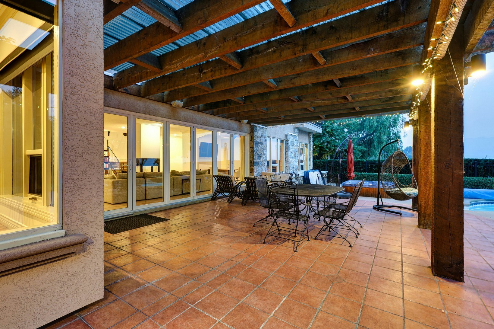 2420 Abbott Street, Kelowna, BC, V1Y 1E8 - 38