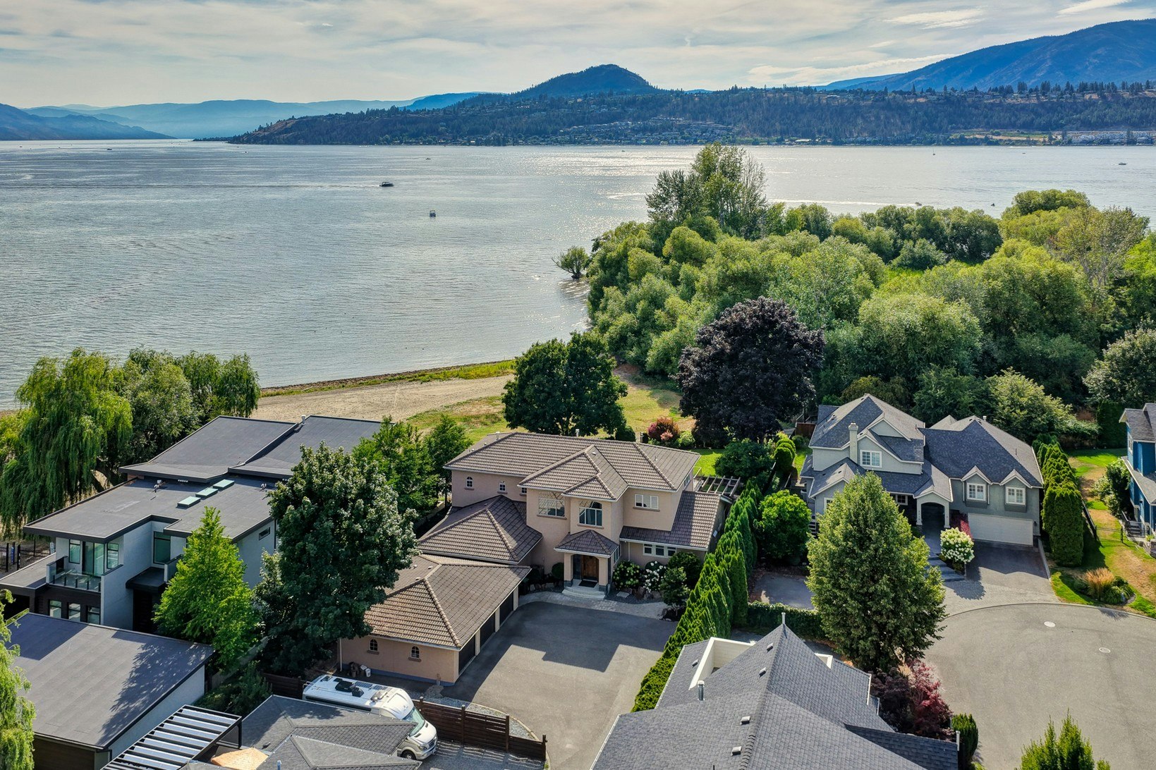 2420 Abbott Street, Kelowna, BC, V1Y 1E8 - 69