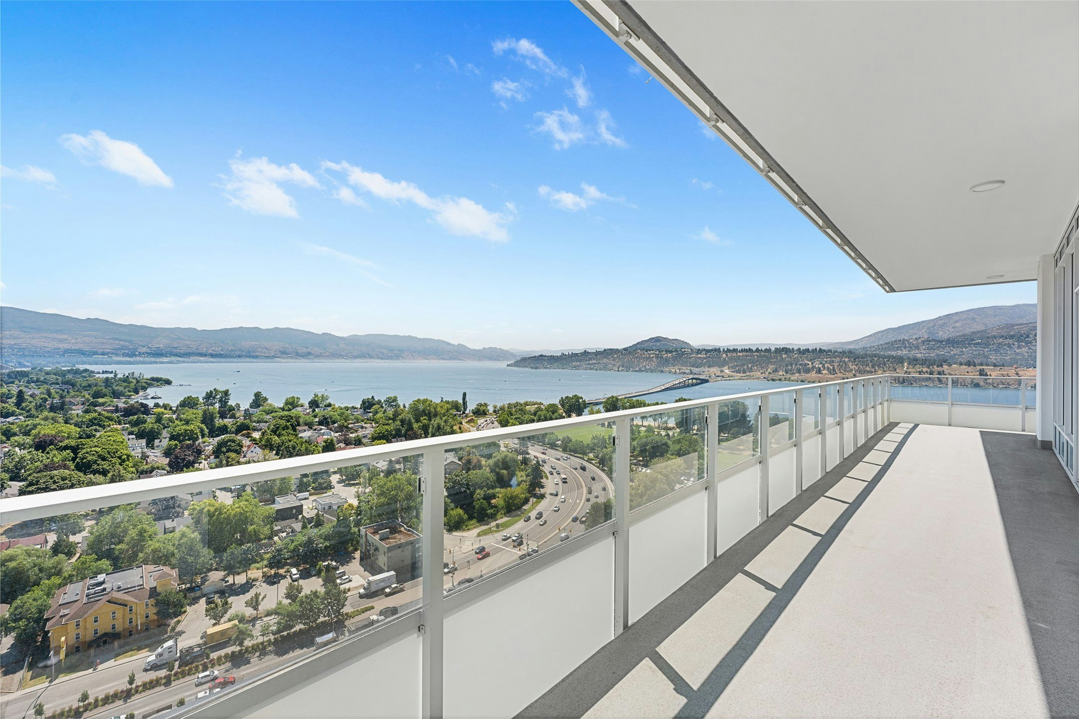 2107-238 Leon Avenue, Kelowna, BC, V1Y 1J9 - 30