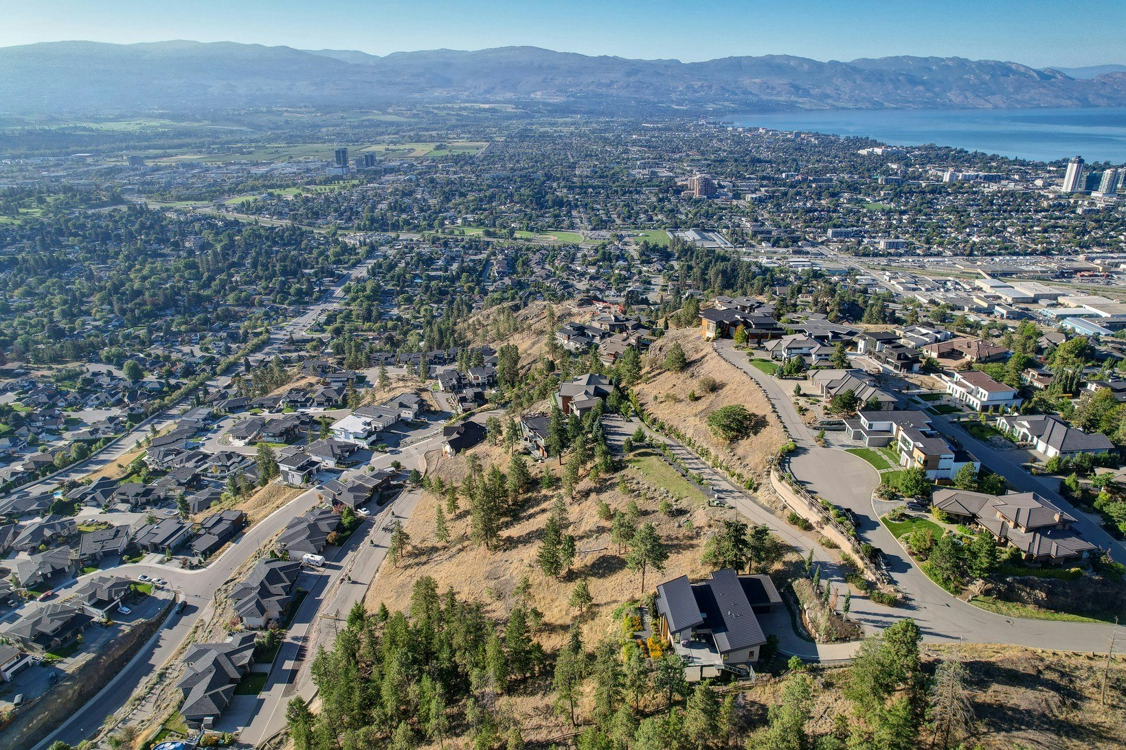 723 Forestridge Lane, Kelowna, BC, V1V 2Y3 - 4