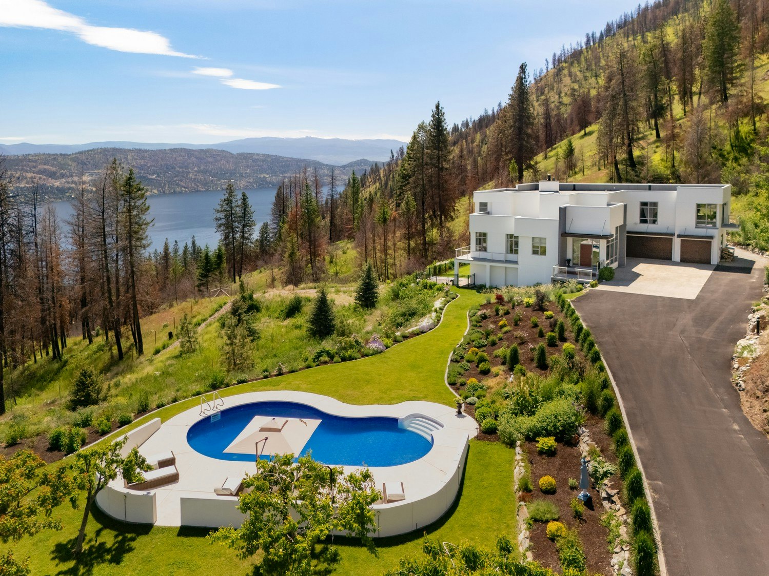 5-1750 Westside Road, West Kelowna, BC, V1Z 3R9