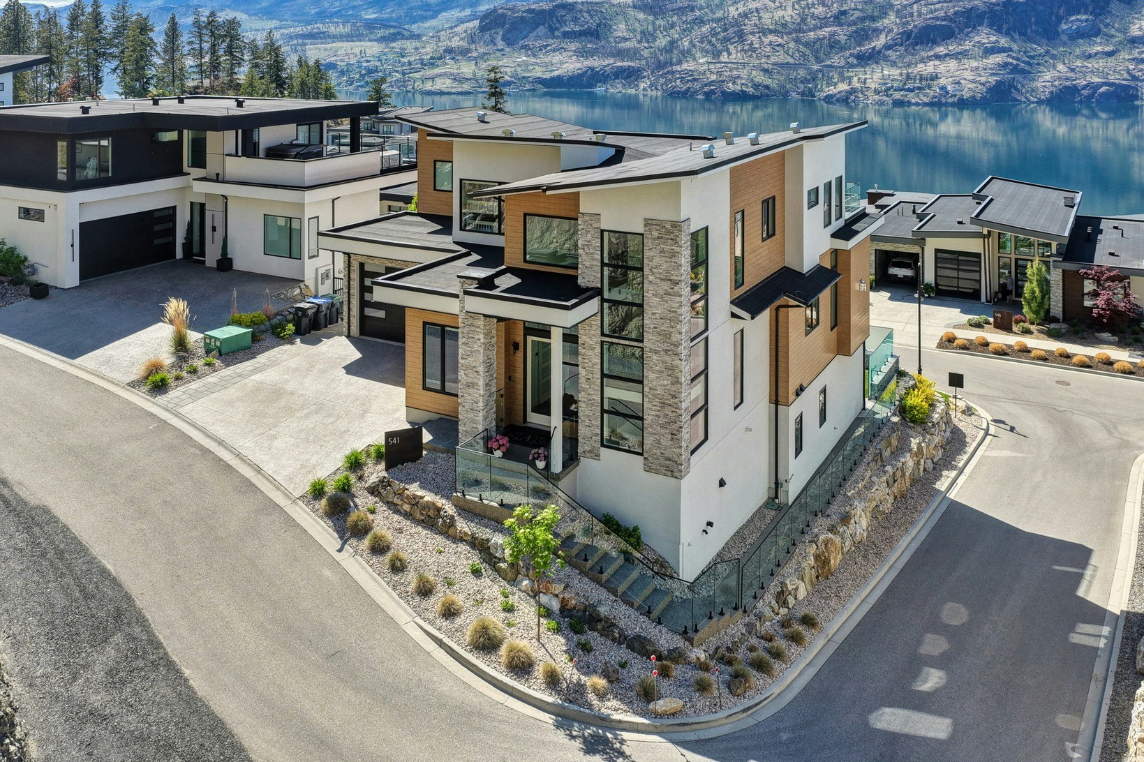 541 Clifton Court, Kelowna, BC, V1V 0B7 - 67