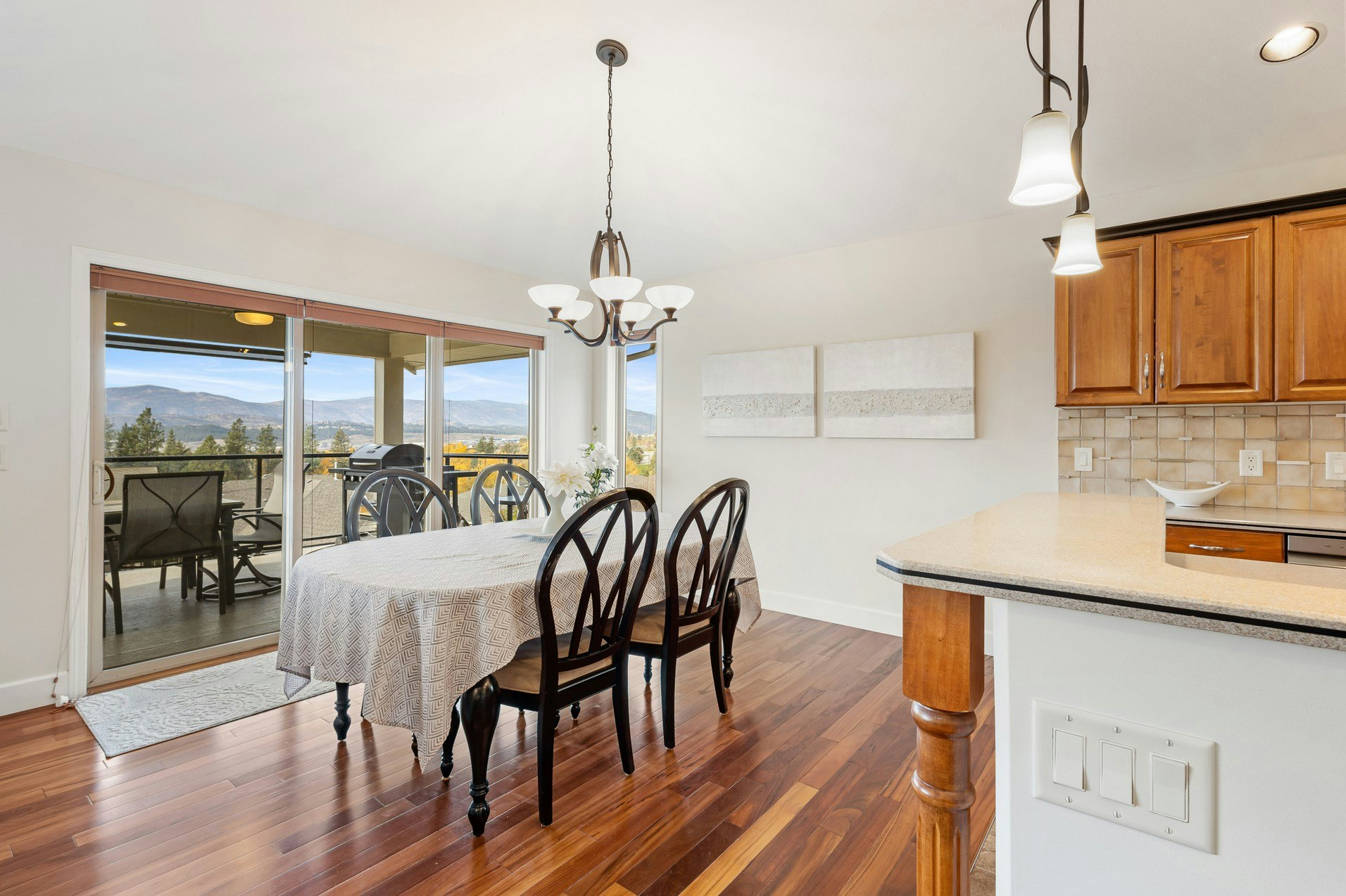 3492 Camelback Drive, Kelowna, BC, V1X 8A7 - 8