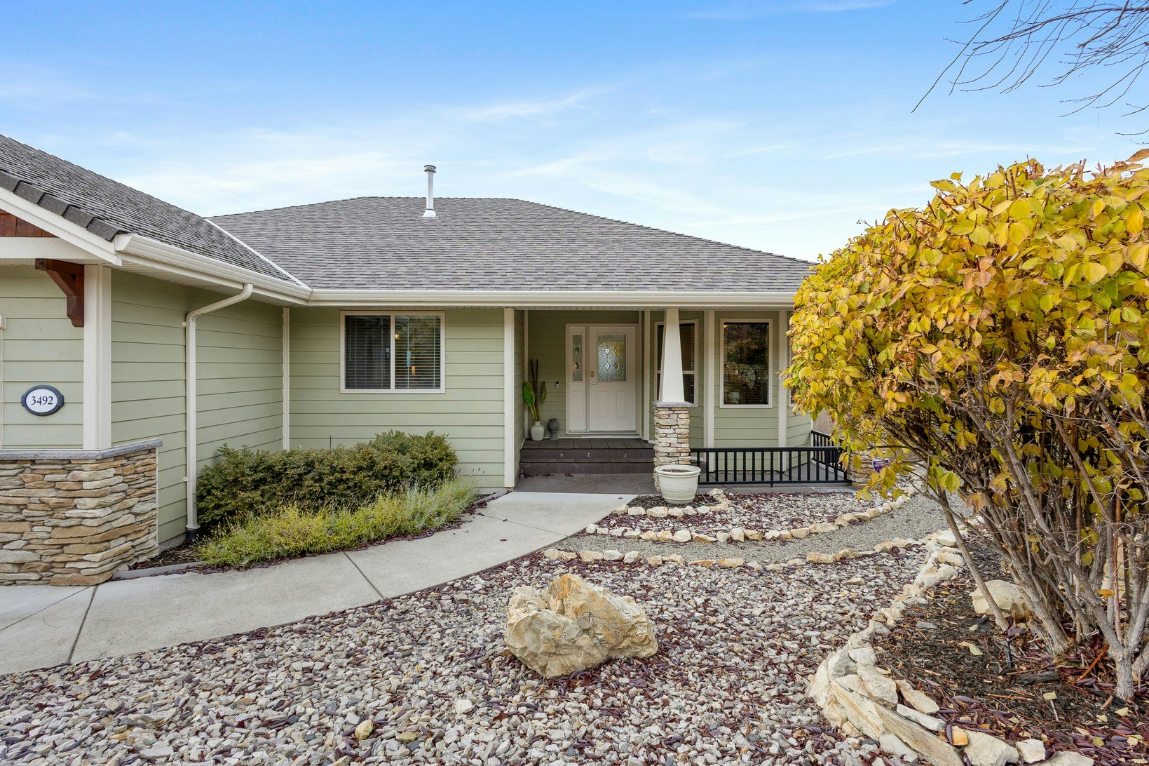 3492 Camelback Drive, Kelowna, BC, V1X 8A7 - 5