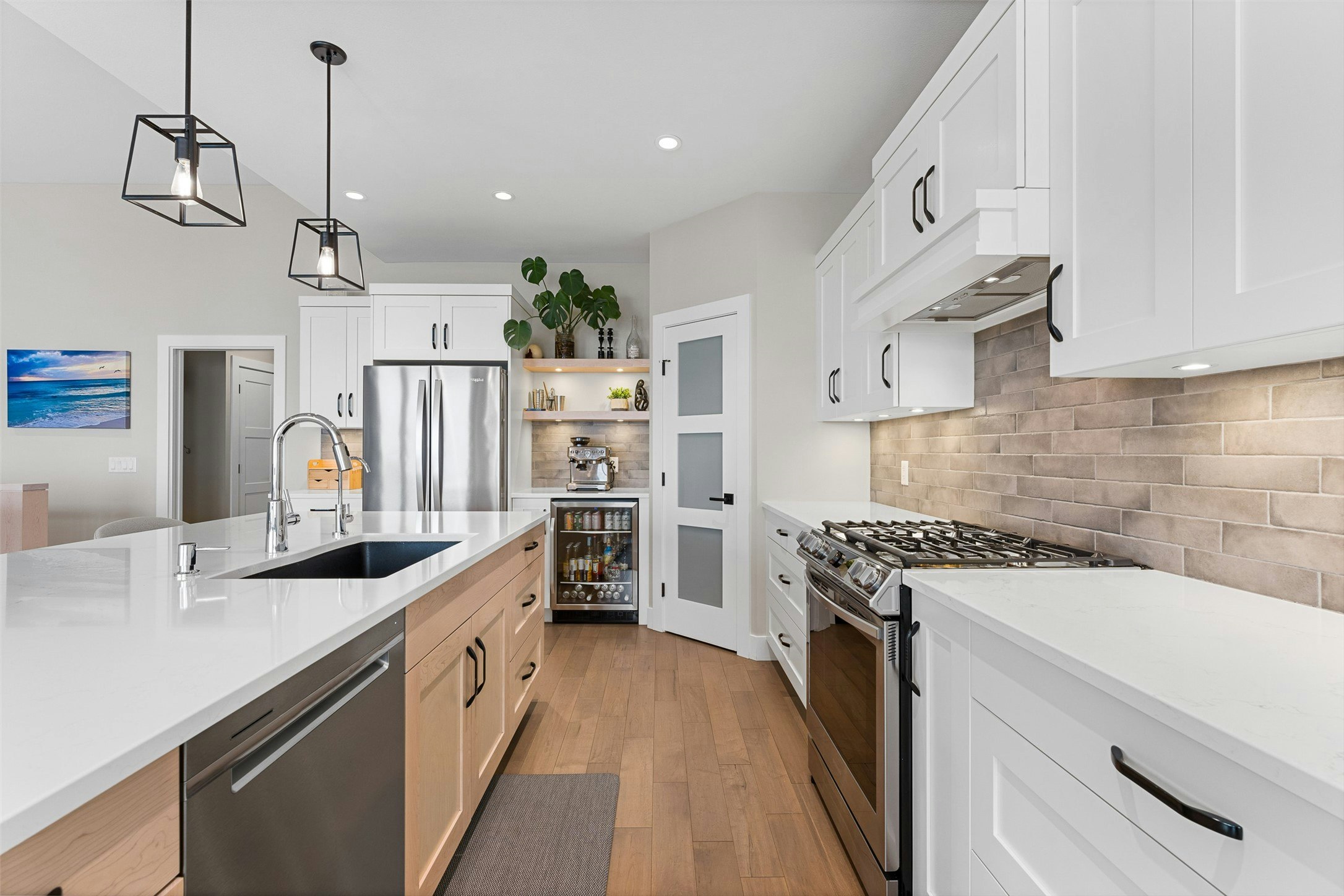 9830 Beacon Hill Crescent, Lake Country, BC, V0E 2G0 - 10