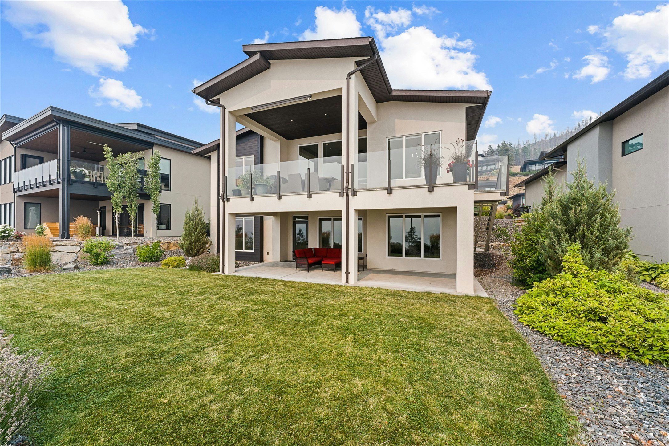 9830 Beacon Hill Crescent - 4