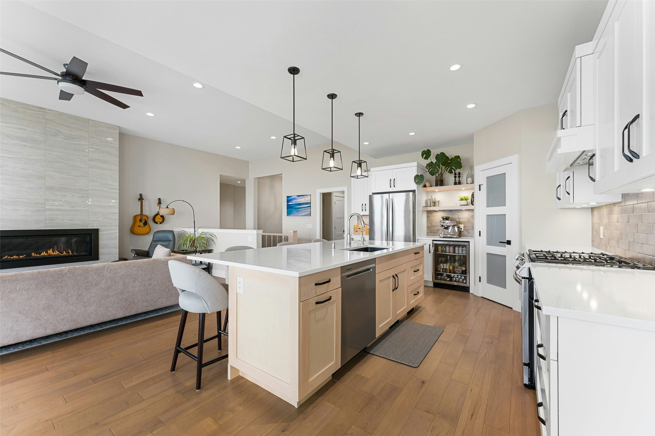 9830 Beacon Hill Crescent, Lake Country, BC, V0E 2G0 - 9