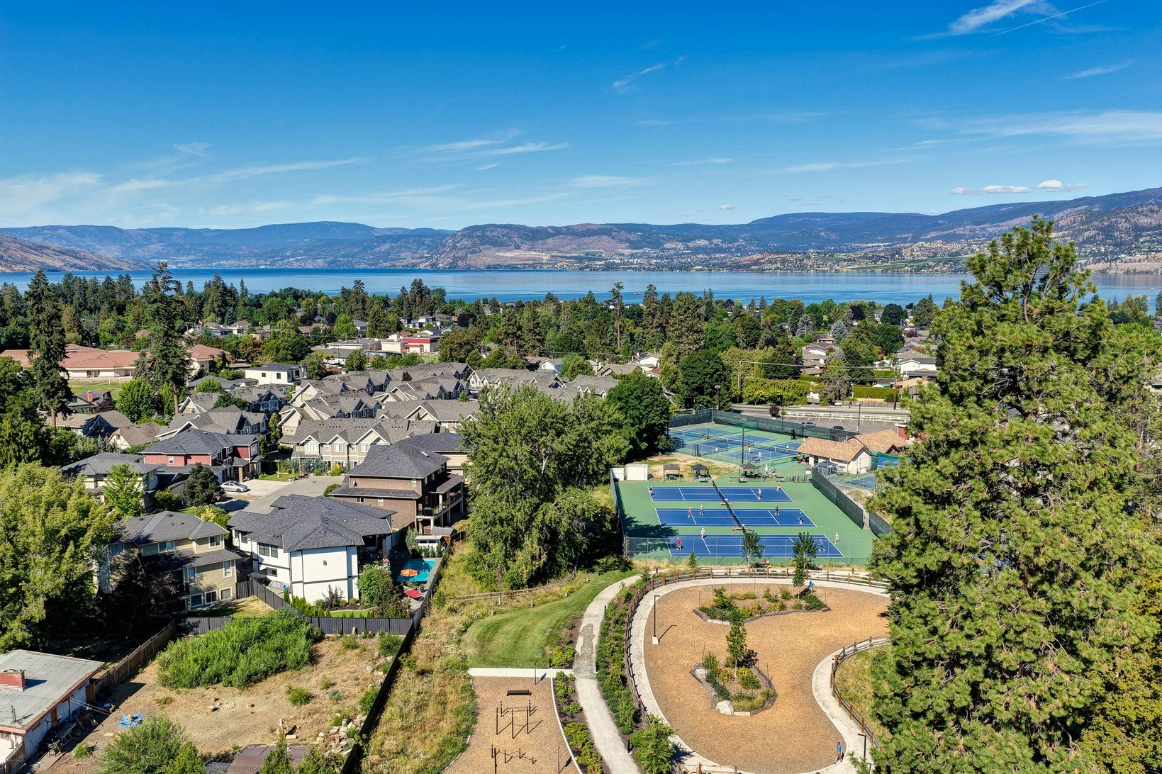 4455 Sherwood Court, Kelowna, BC, V1W 1E7 - 70