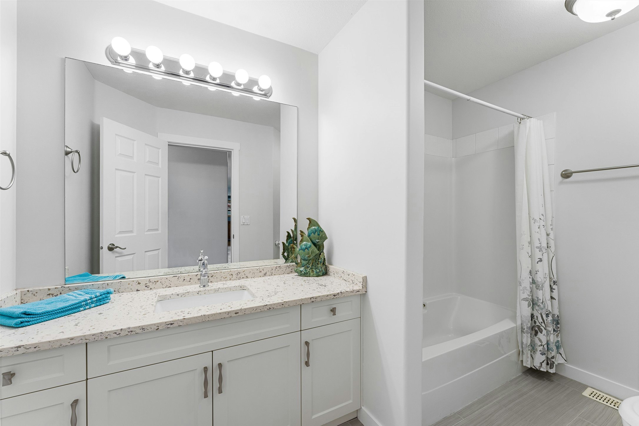 1170 Caledonia Way, West Kelowna, BC, V1Z 3N6 - 28