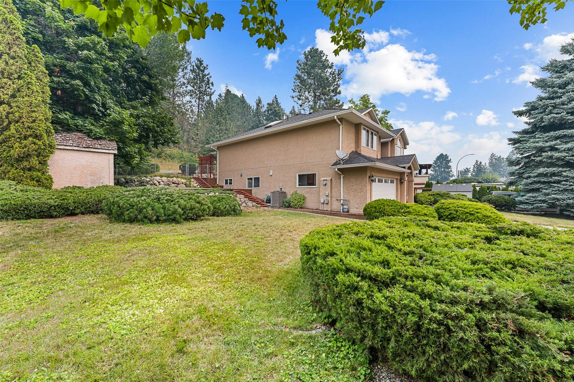 1170 Caledonia Way, West Kelowna, BC, V1Z 3N6 - 38