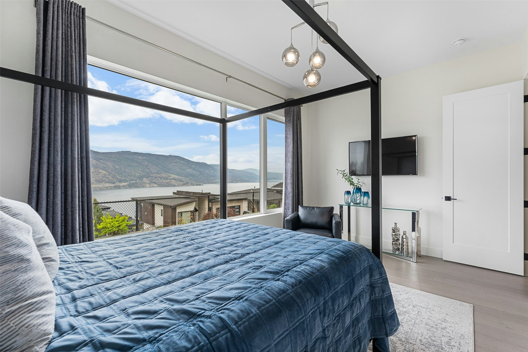 557 Clifton Court, Kelowna, BC, V1V 0B7 - 49