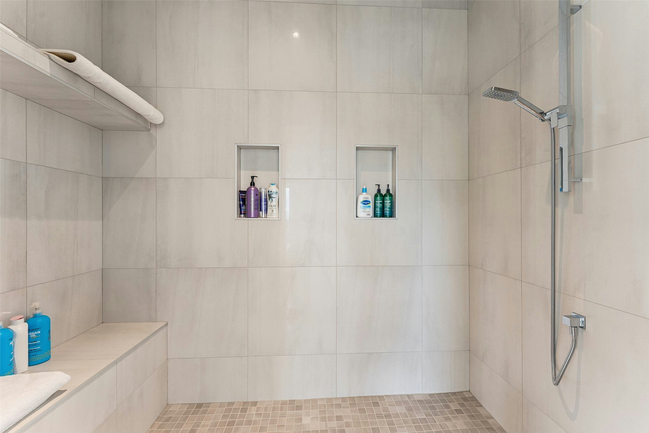 557 Clifton Court, Kelowna, BC, V1V 0B7 - 41