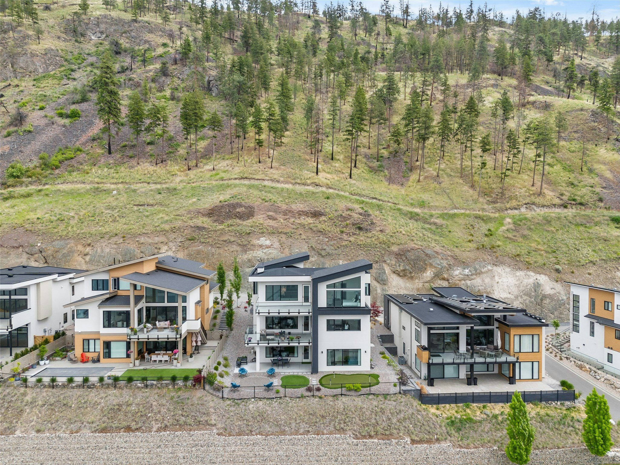 557 Clifton Court, Kelowna, BC, V1V 0B7 - 61