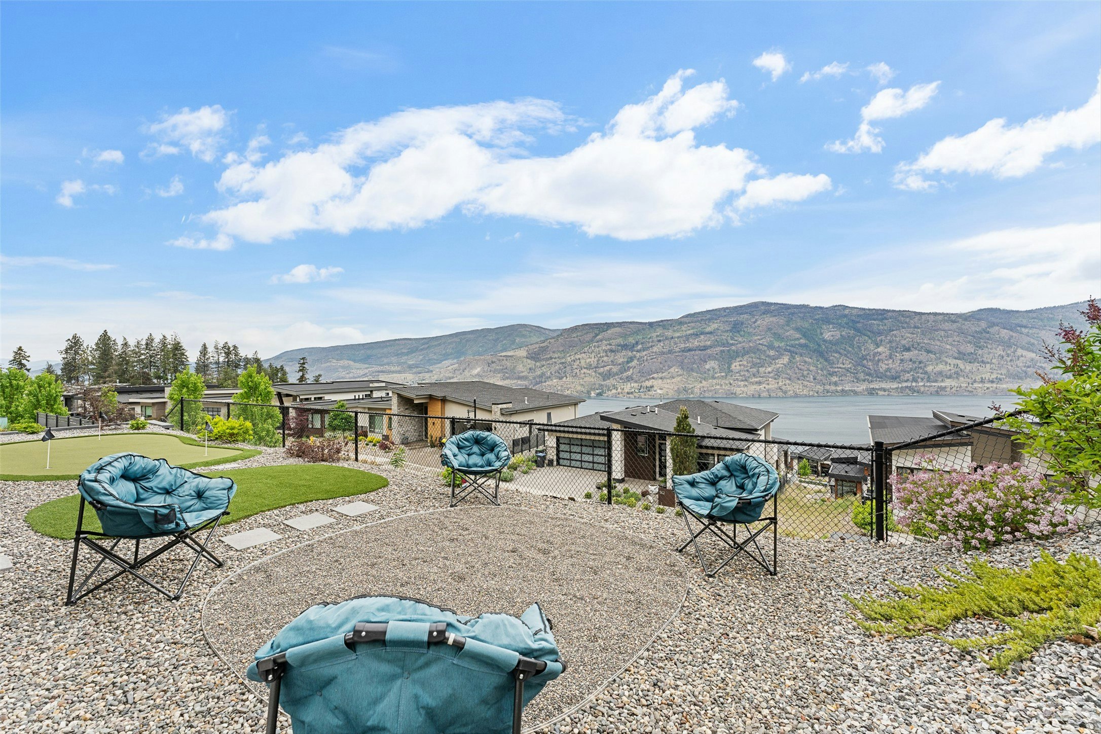 557 Clifton Court, Kelowna, BC, V1V 0B7 - 57