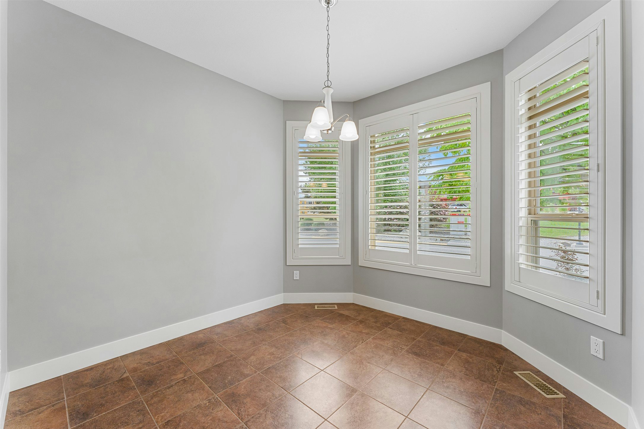 2160 Serrento Lane, Westbank, BC, V4T 3G3 - 23