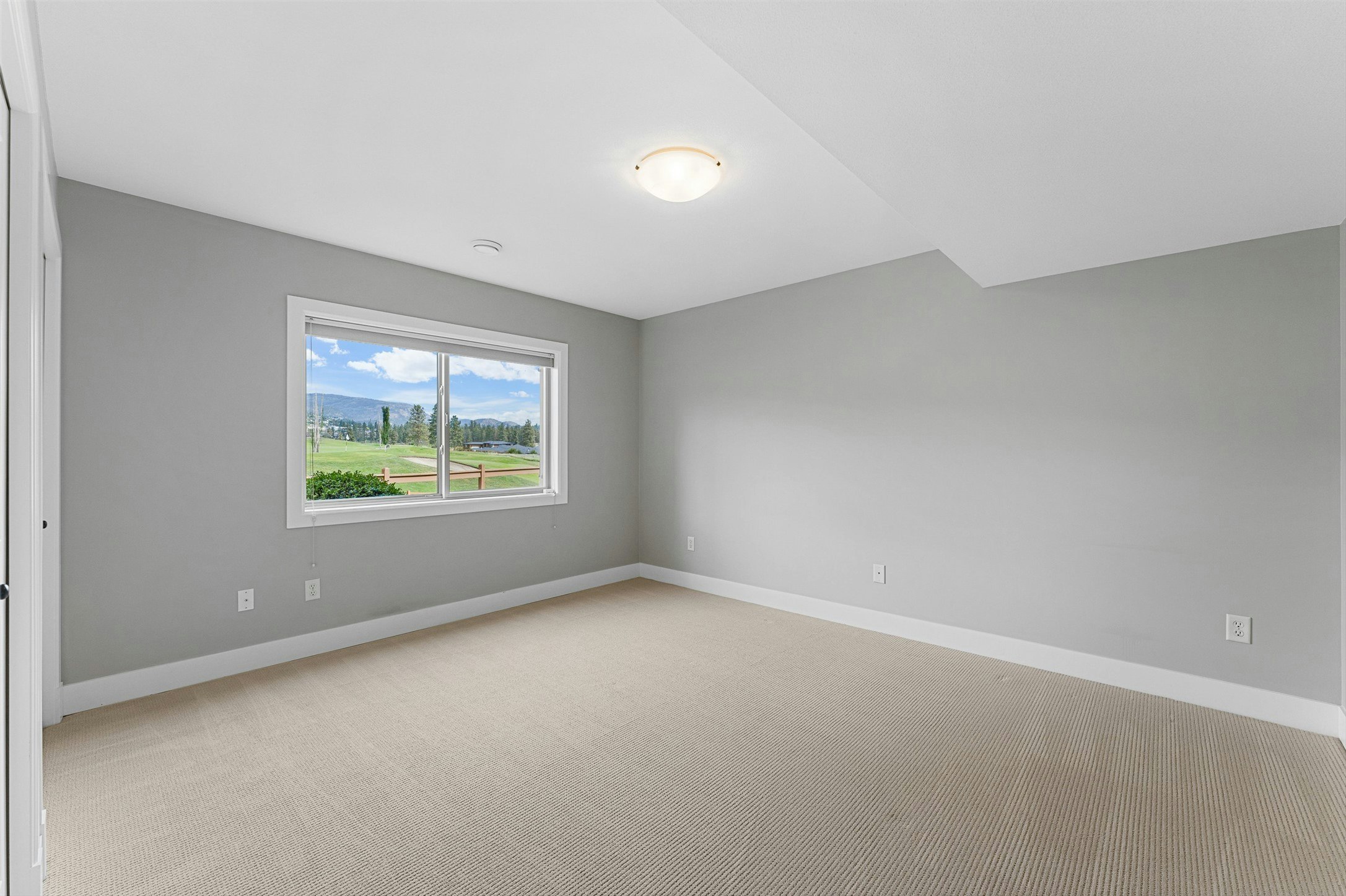 2160 Serrento Lane, Westbank, BC, V4T 3G3 - 38