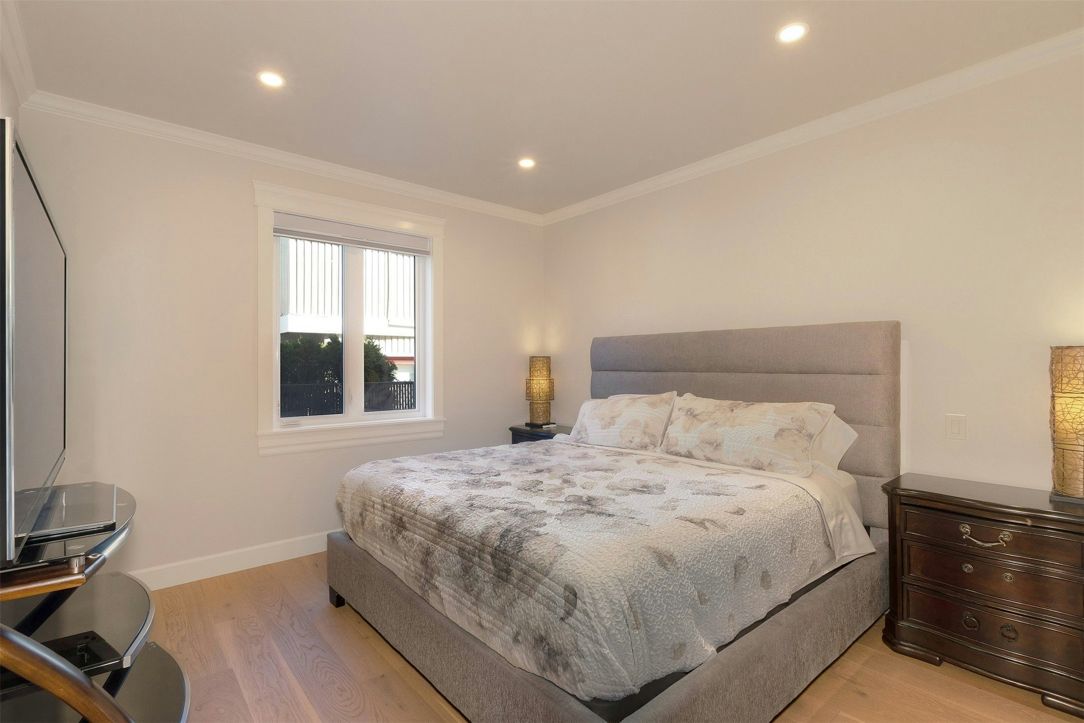 2571 Abbott Street, Kelowna, BC, V1Y 9T9 - 11