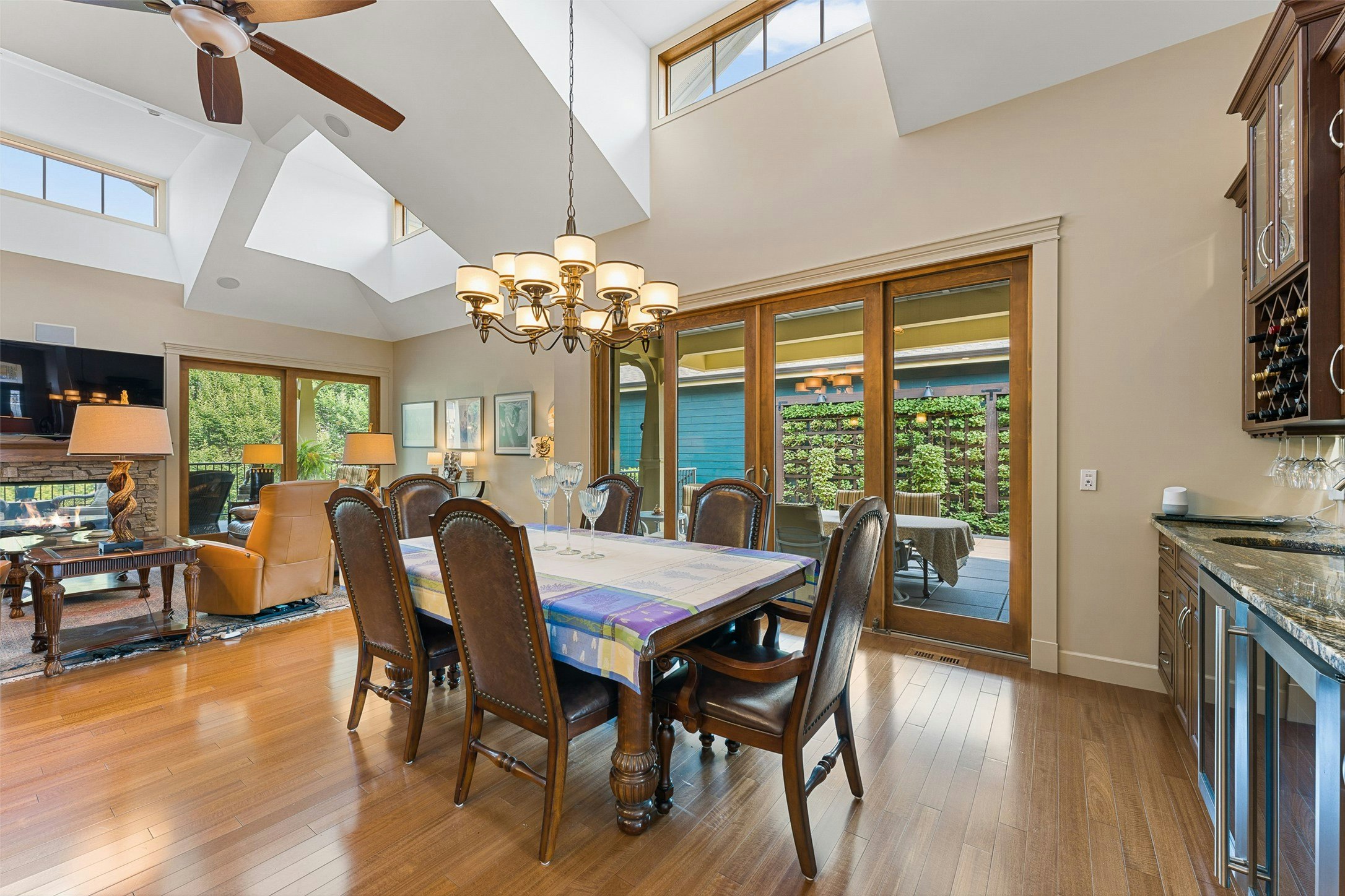 1103 Glenview Court, Kelowna, BC, V1Y 0A7 - 14