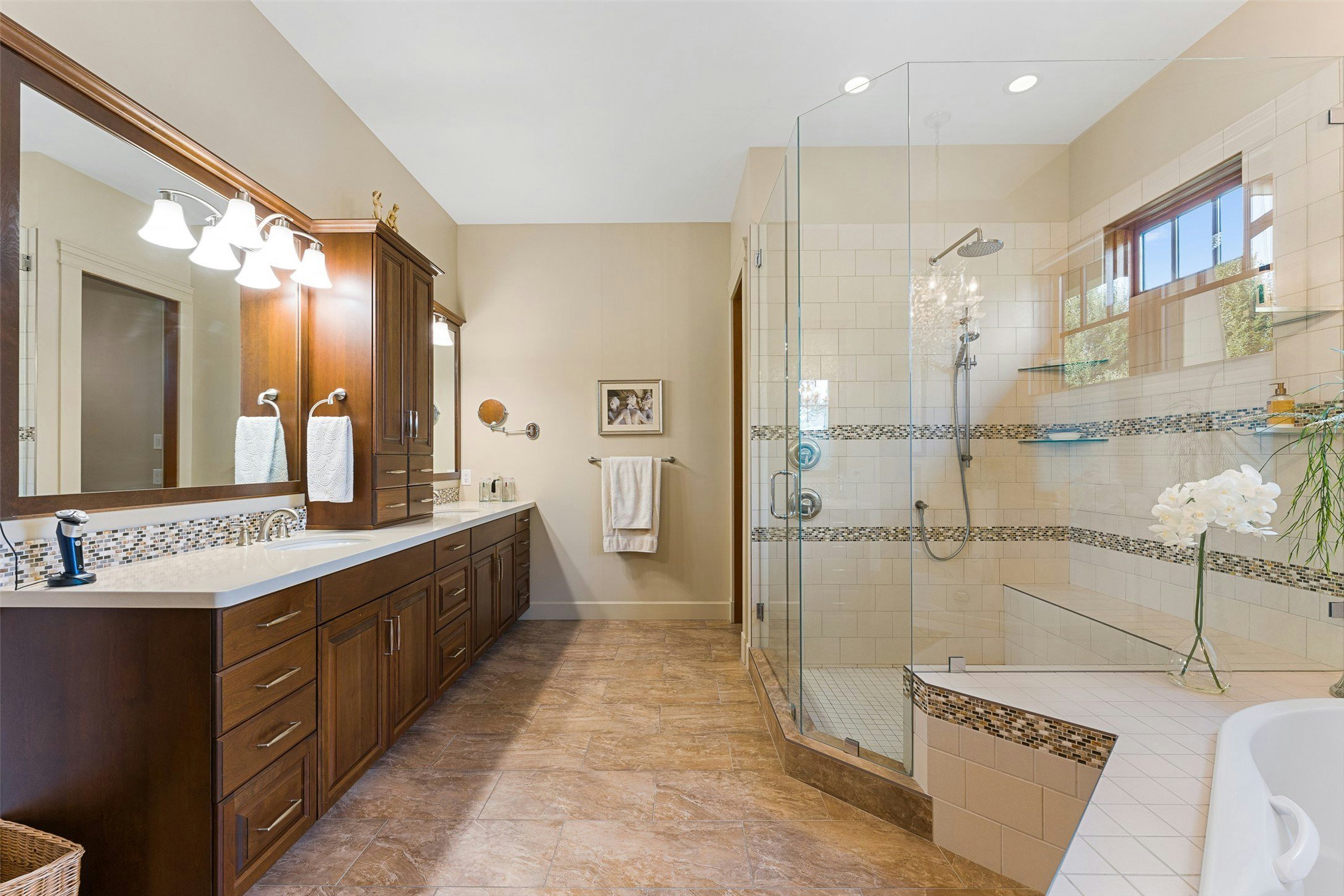 1103 Glenview Court, Kelowna, BC, V1Y 0A7 - 25