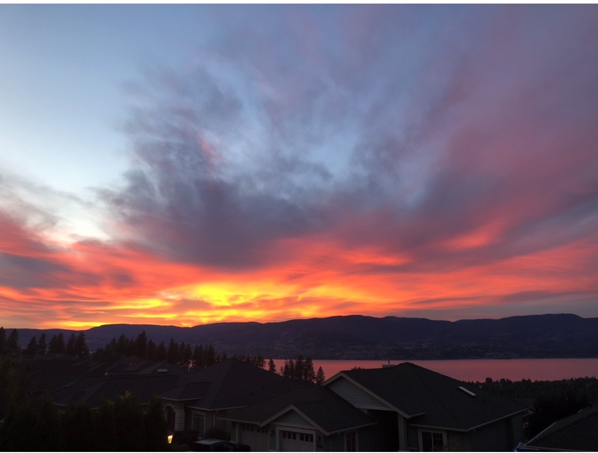 690 Devonian Avenue, Kelowna, BC, V1W 5C2 - 32