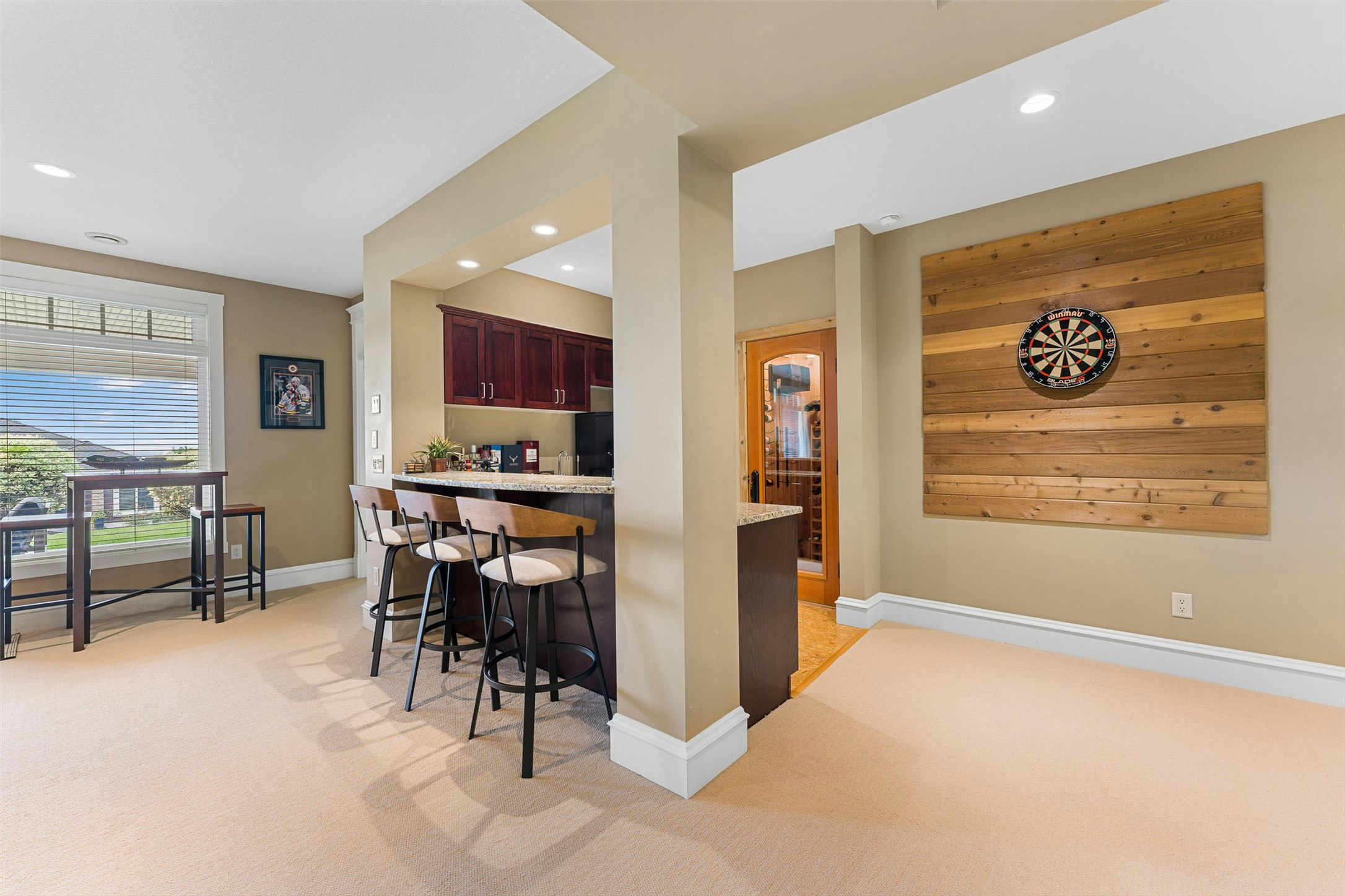 690 Devonian Avenue, Kelowna, BC, V1W 5C2 - 47