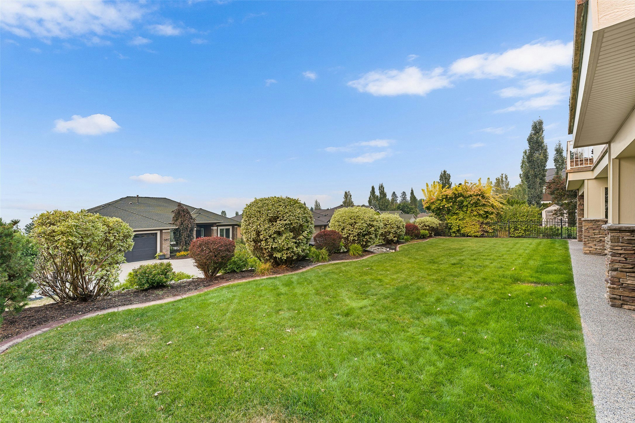 690 Devonian Avenue, Kelowna, BC, V1W 5C2 - 58