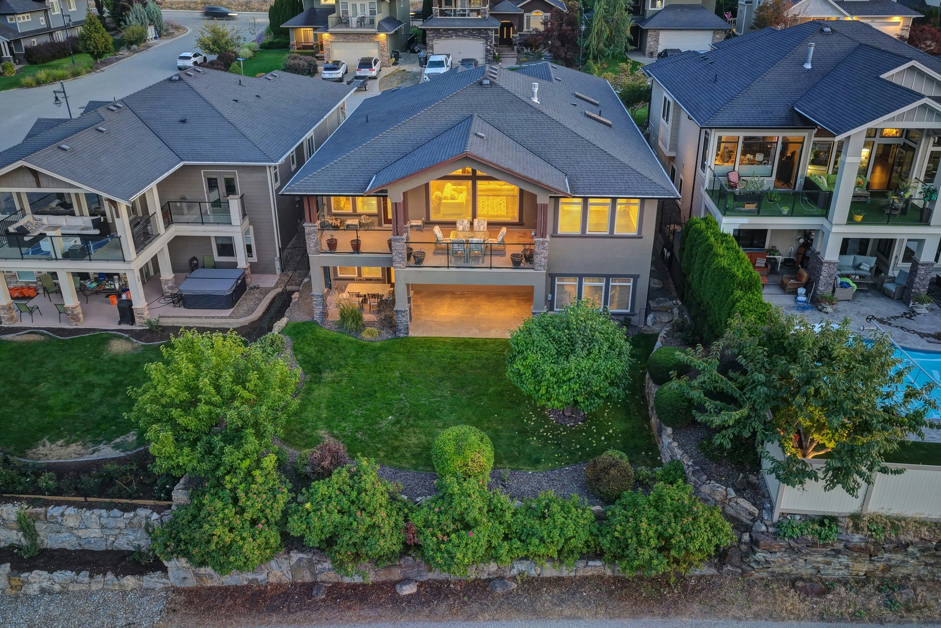 652 Peridot Place, Kelowna, BC, V1W 5E7 - 4