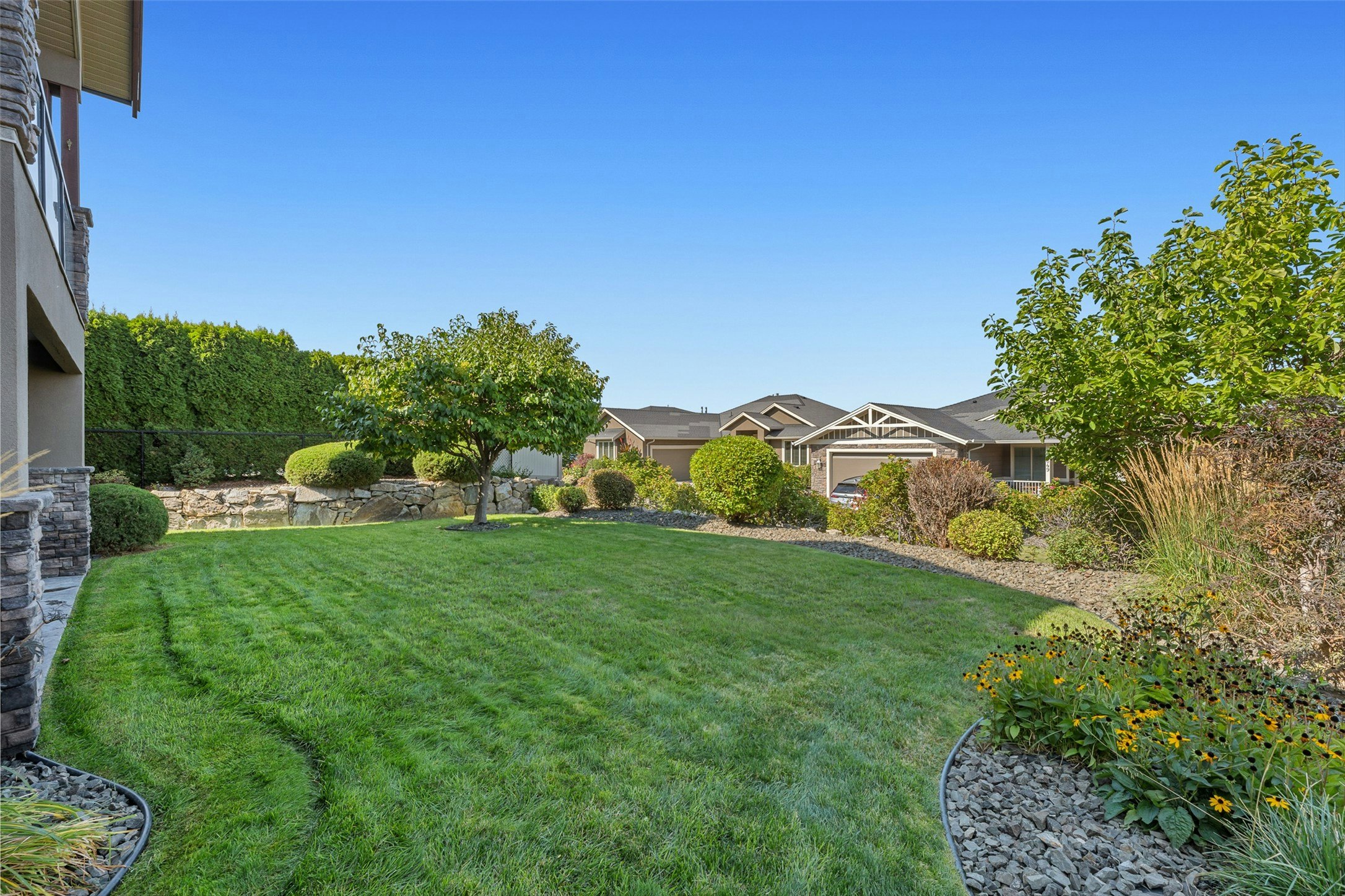 652 Peridot Place, Kelowna, BC, V1W 5E7 - 48