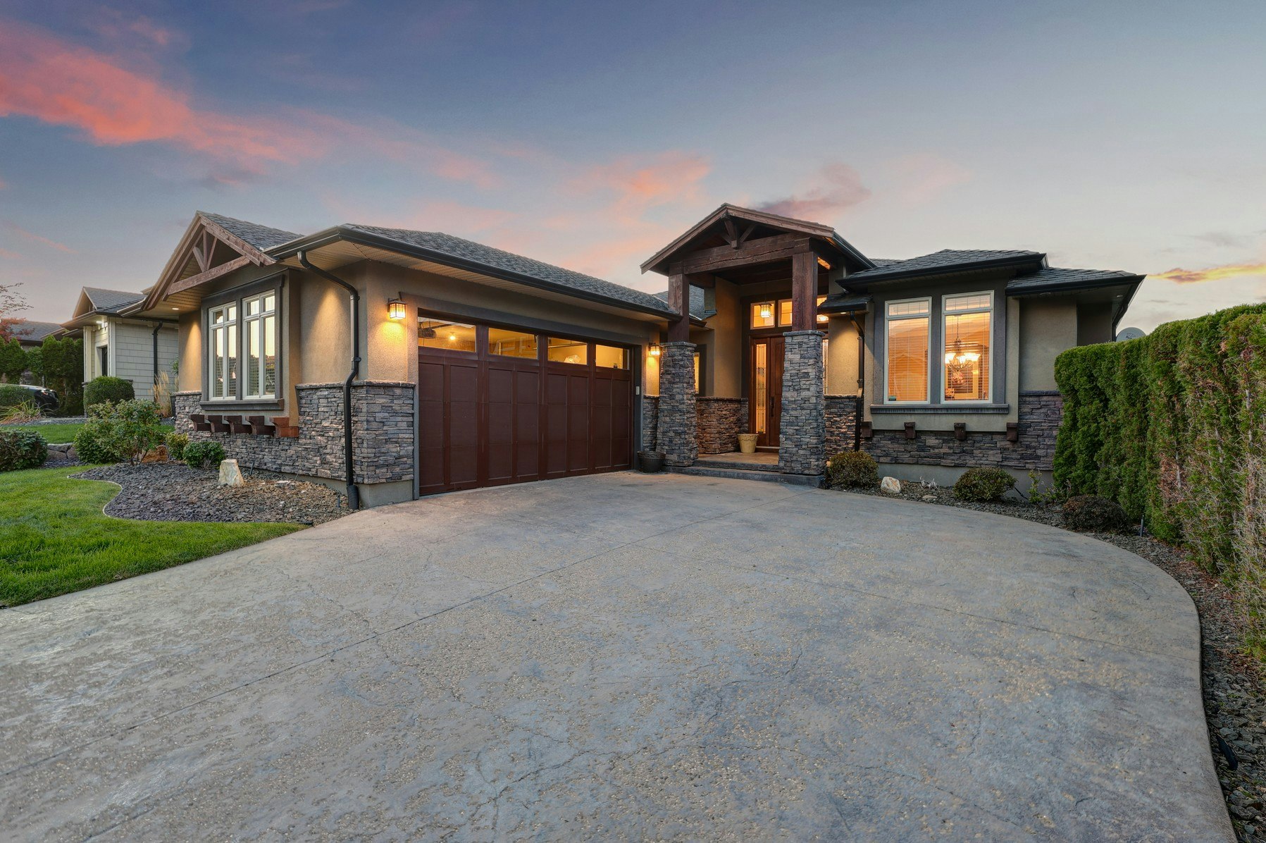 652 Peridot Place, Kelowna, BC, V1W 5E7 - 3