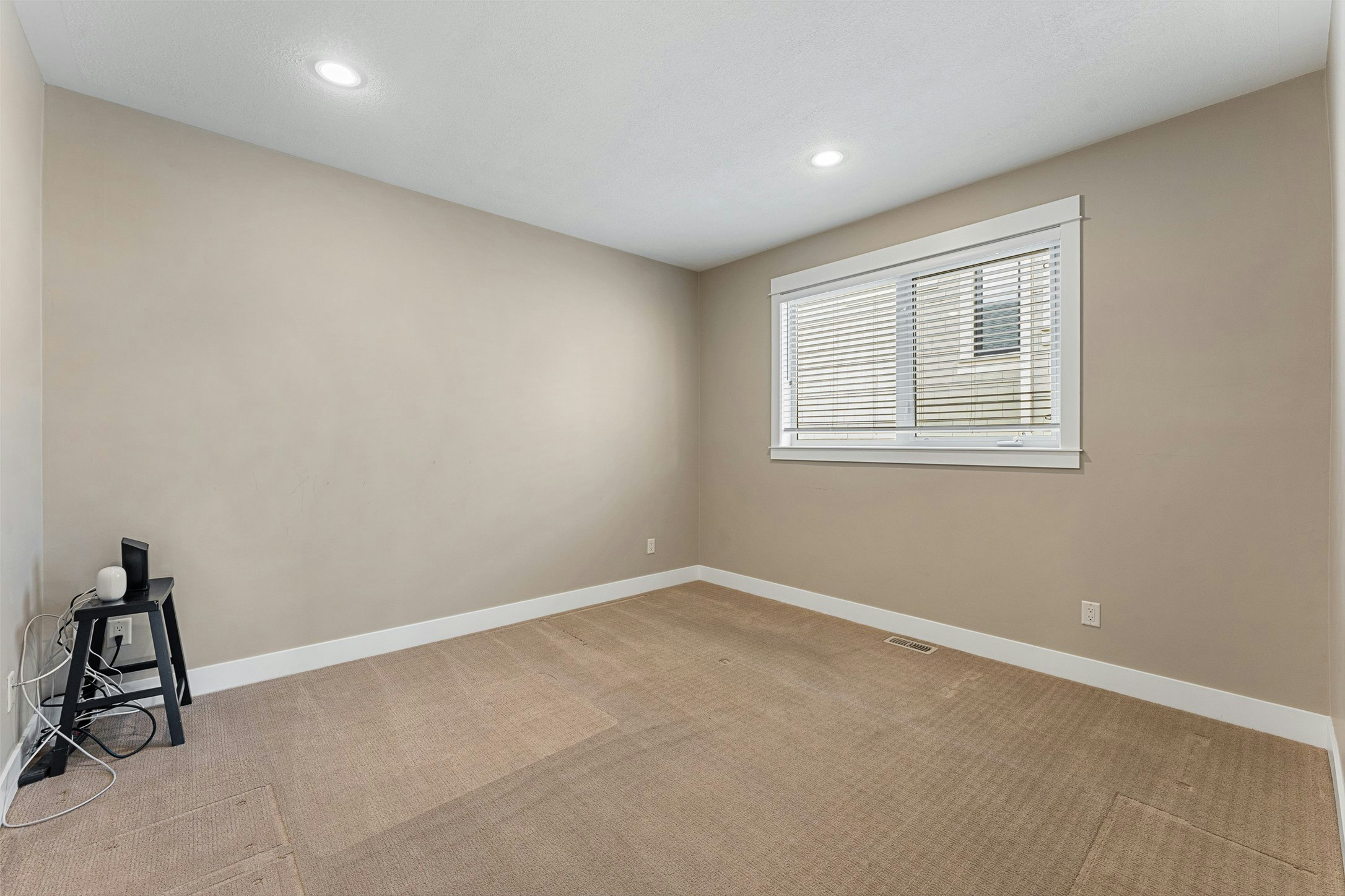 652 Peridot Place, Kelowna, BC, V1W 5E7 - 32
