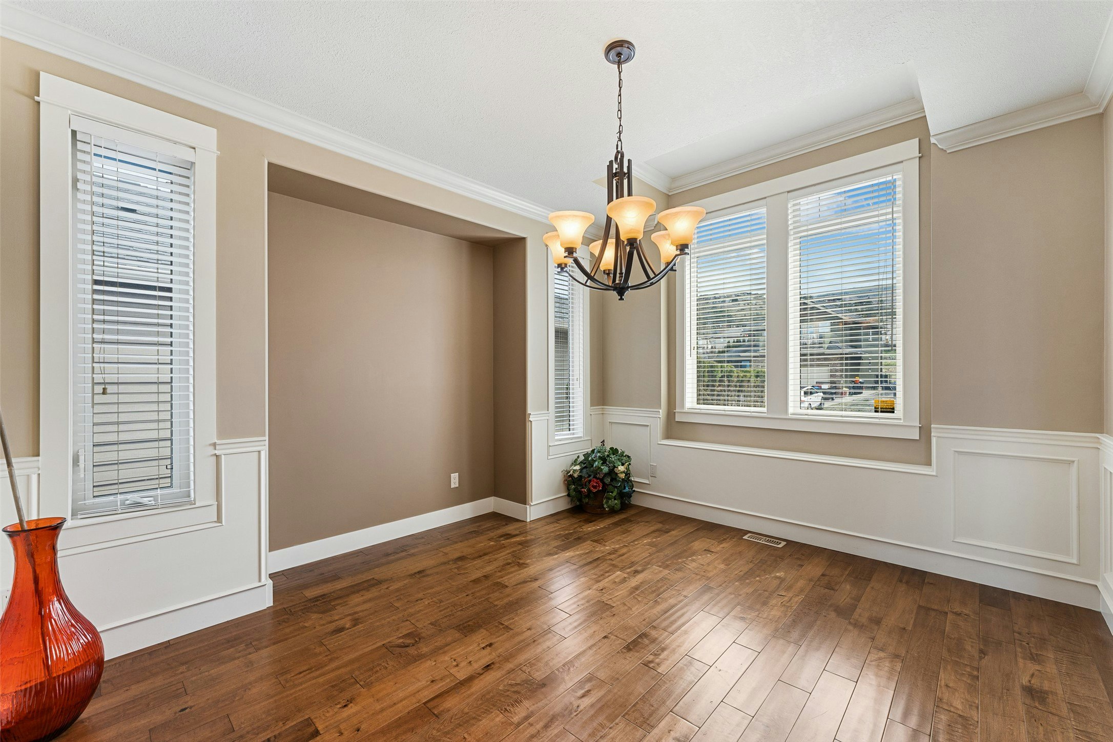 652 Peridot Place, Kelowna, BC, V1W 5E7 - 35