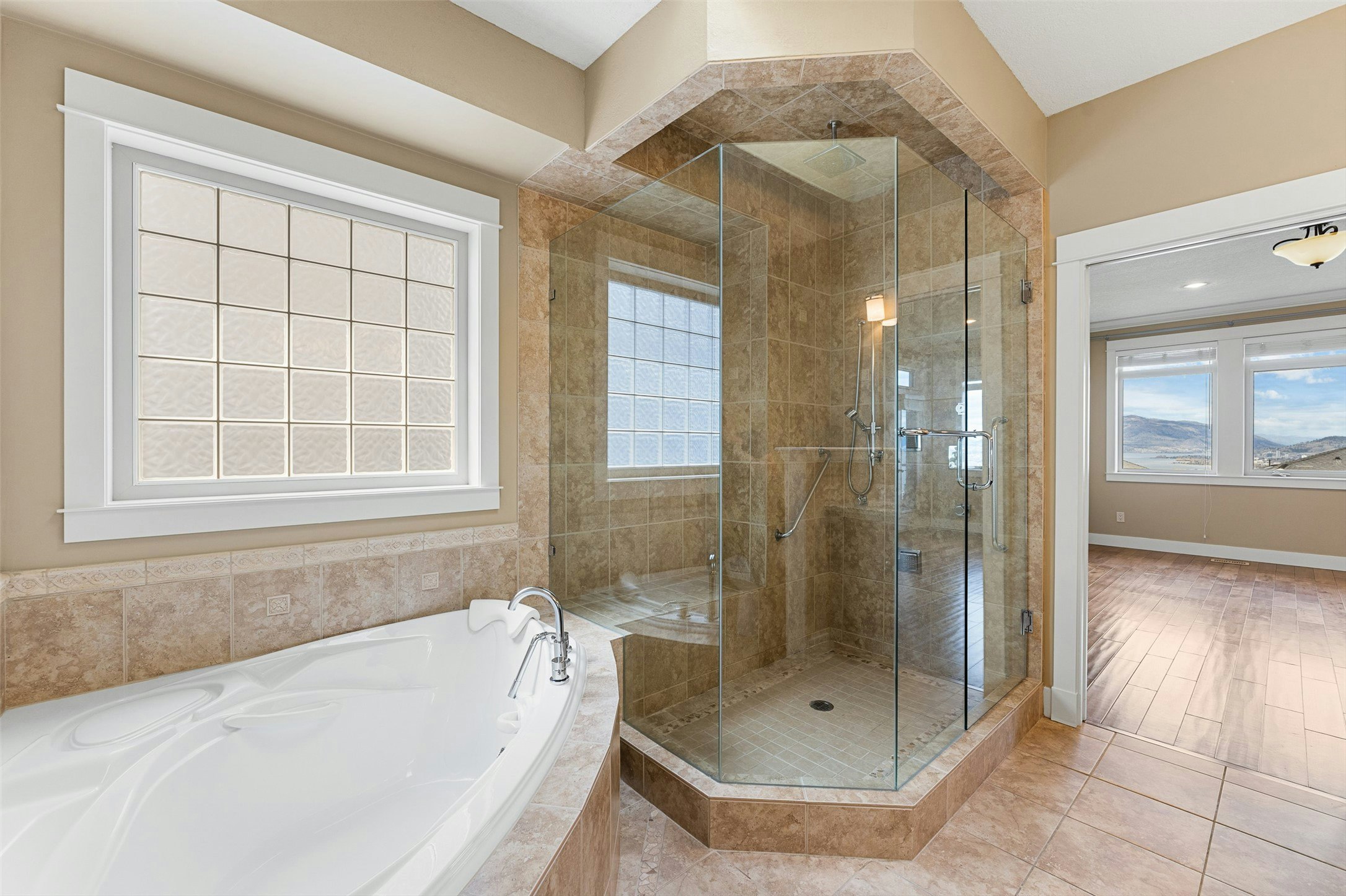 652 Peridot Place, Kelowna, BC, V1W 5E7 - 30